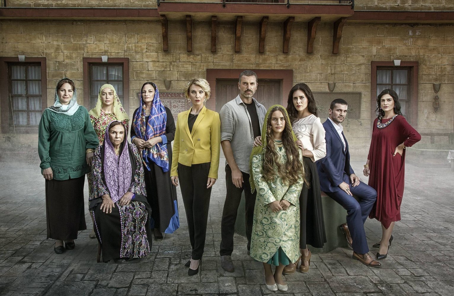 Постер сериала Маленькая невеста
